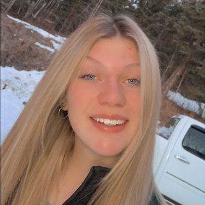 Meet your Posher, Torrie